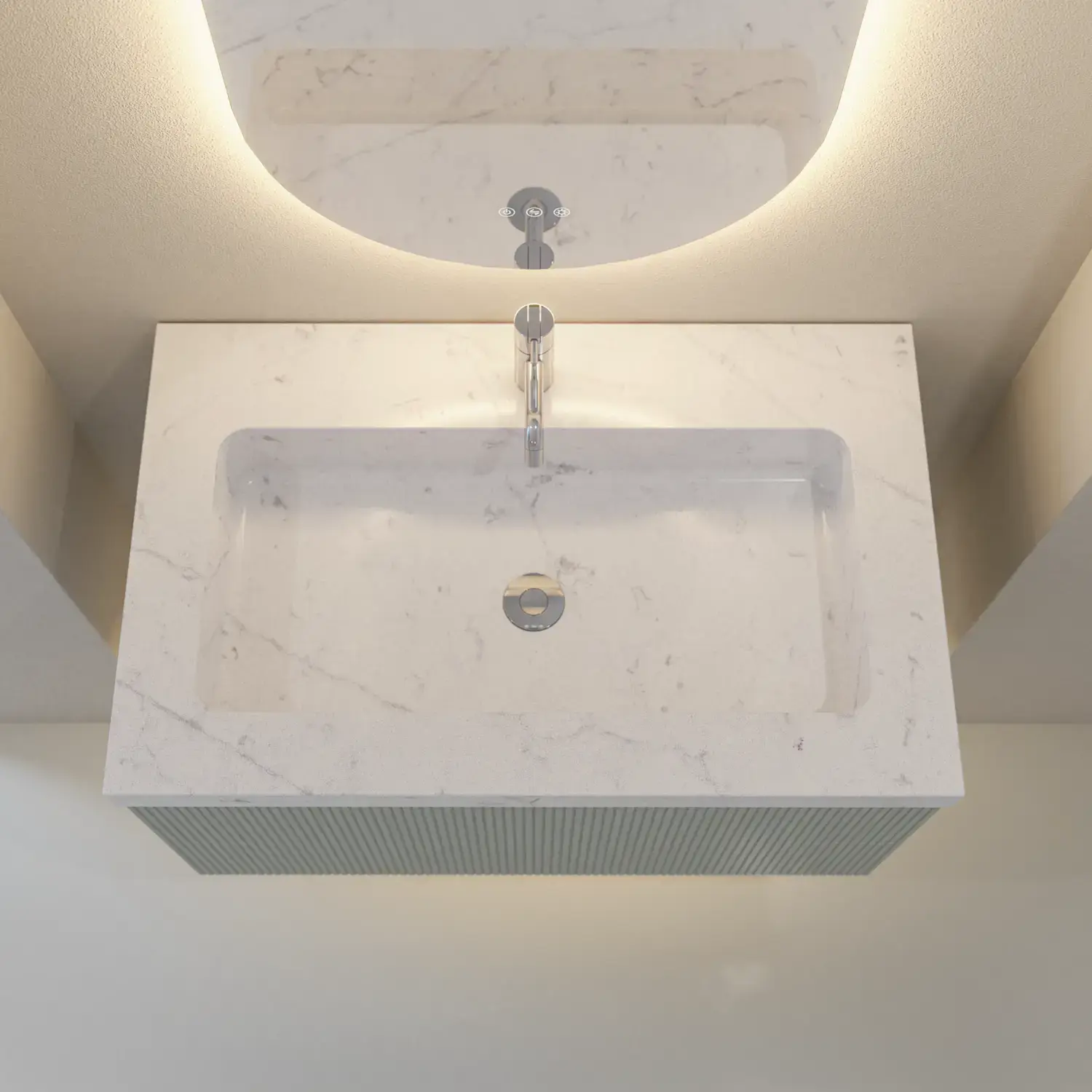 Stilfull og moderne baderomsinspirasjon med ovale speil med lysstyring, steinvasker og servantskap med fine og elegante riller i en minimalistisk design, badet har en lys og luftig atmosfære med elegant belysning og raffinerte detaljer