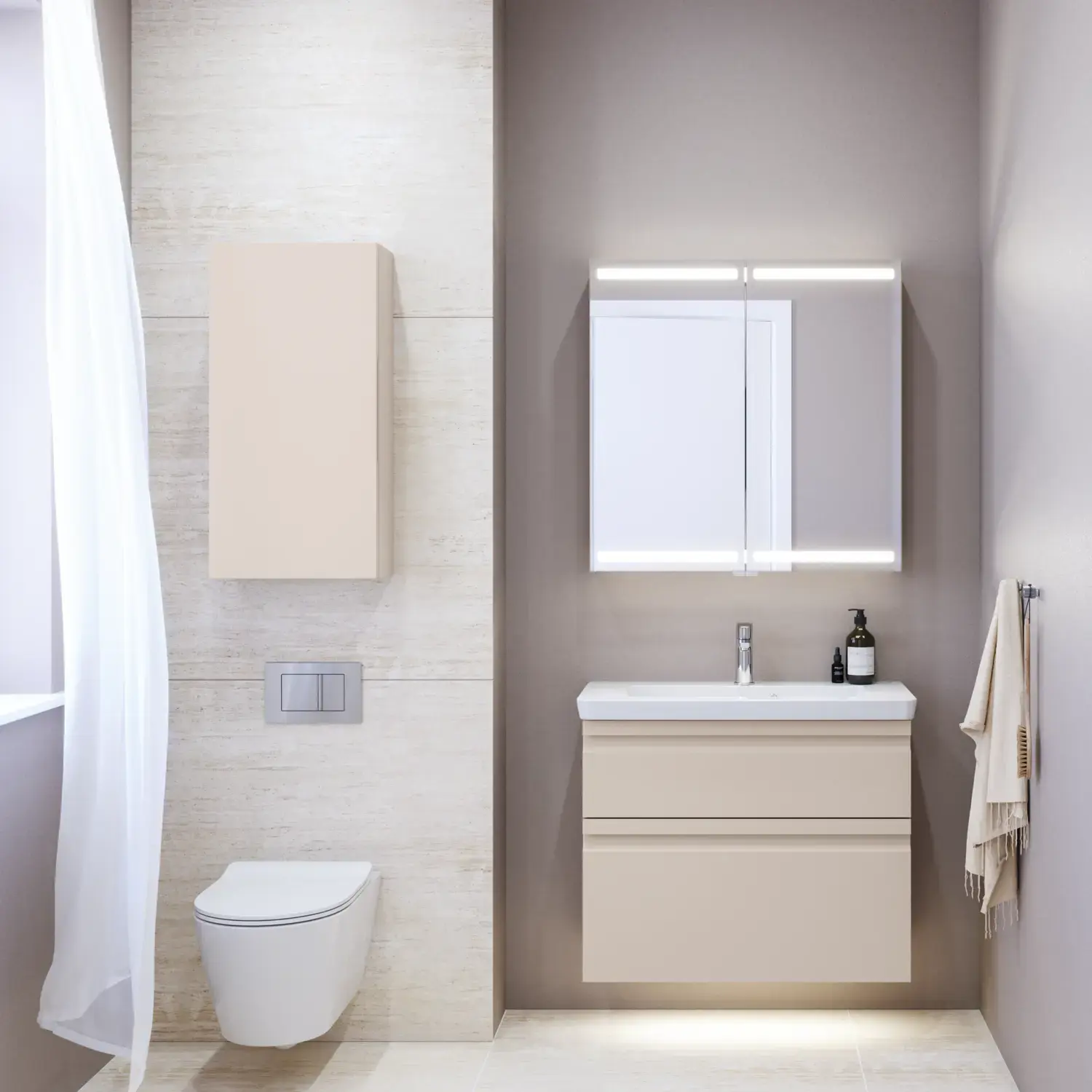 Liten baderomsinspirasjon med servantskap og overskap over toalett i beige spesialfarge, elegant speilskap med integrert lys, de lyse fargene og hvite gardinet skaper en romantisk og feminin atmosfære.