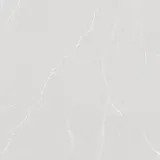 Silestone® benkeplate i fargen Desert Silver – en lys, grå overflate i kvarts med elegante årer. Et vakkert valg som kombinerer naturlig stil med slitesterk overflate.